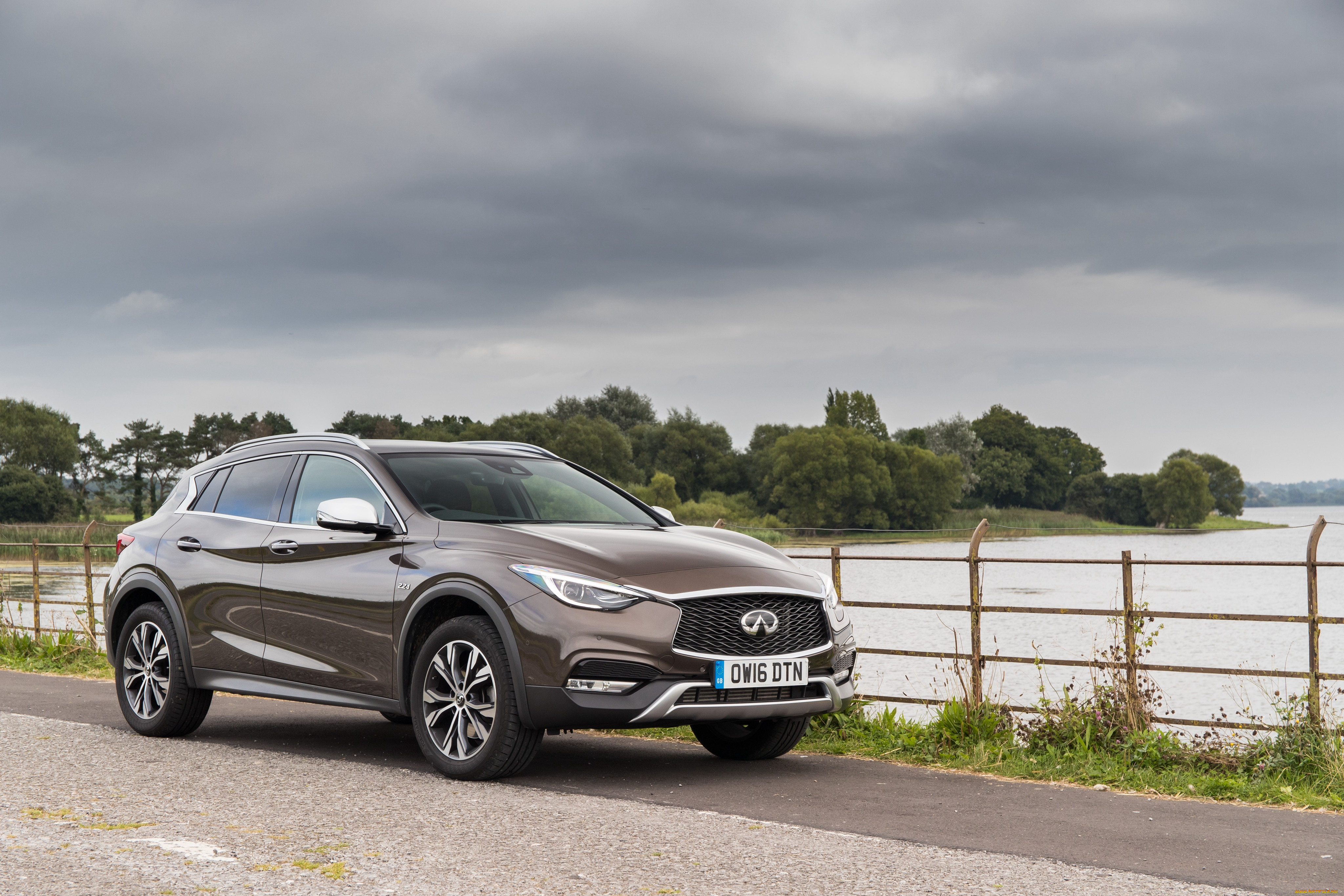 , infiniti, 2016, uk-spec, awd, qx30